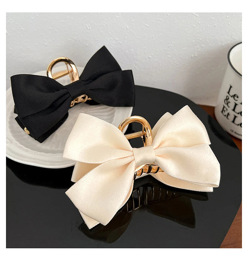 Kawaii Large Satin Bow Hair Claw 🎀✨ Adorable Hair Accessory for Trendy Girls - 12CM Fashion Statement!