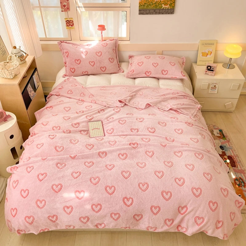 Cute Strawberry Dreams 🍓✨ Cozy Flannel Blanket for Kids - Perfect for Cuddles & Adventures! 🌟🛋️ - Pixie Quill