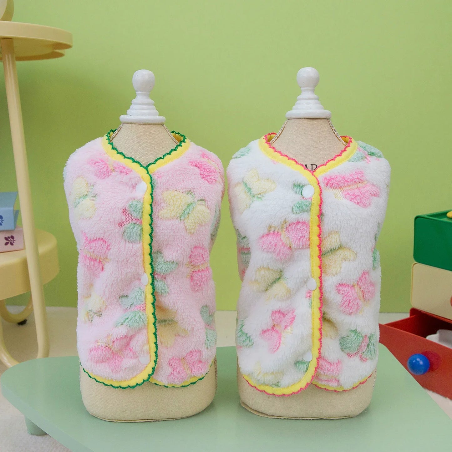 🌸 Cozy Floral Fleece Jacket for Tiny Paws 🐾🌼
