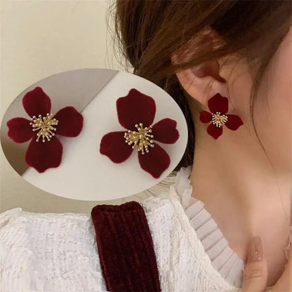 Charming Wine Red Bow Pearl Tassel Earrings 🎀🌟 | Kawaii 2024 Bridal Jewelry ✨