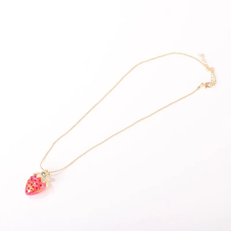 Kawaii Love Heart Strawberry Pendant Necklace 🍓💕 - Sweet & Trendy Jewelry for Women, Perfect Party Gift!