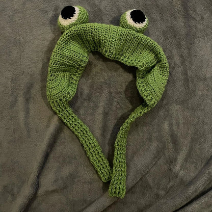 Kawaii Green Frog Beanie 🐸✨ - Cute Knitted Winter Hat for Ladies | Warm Skull Cap & Costume Accessory! 🎉❄️