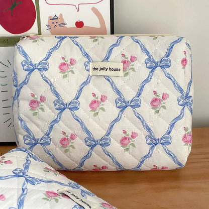 Kawaii Bow Flower Quilted Makeup Bag 🌸✨ | Adorable Zipper Cosmetic Organizer for Girls 🎀💖