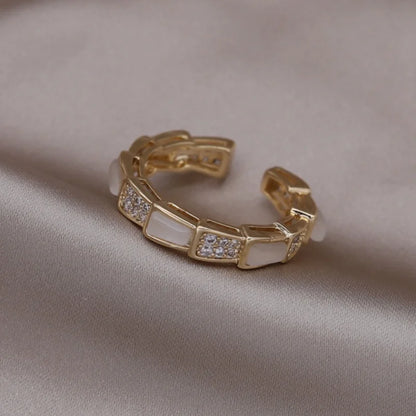 Kawaii Love Crystal Ring 💖✨ - 14K Gold Plated Heart Design for Elegant Daily Wear! 🌟💍