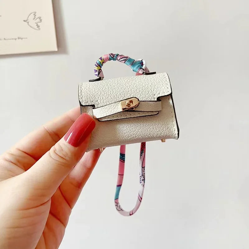 Kawaii Mini Leather Bag for AirPods & Galaxy Buds 🎧✨ - Adorable Charm Case!
