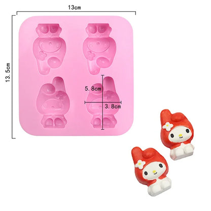 Cute Cartoon Animal Silicone Mold for Baking and Cupcake Topper 🐻🐭🐱🐷🦆