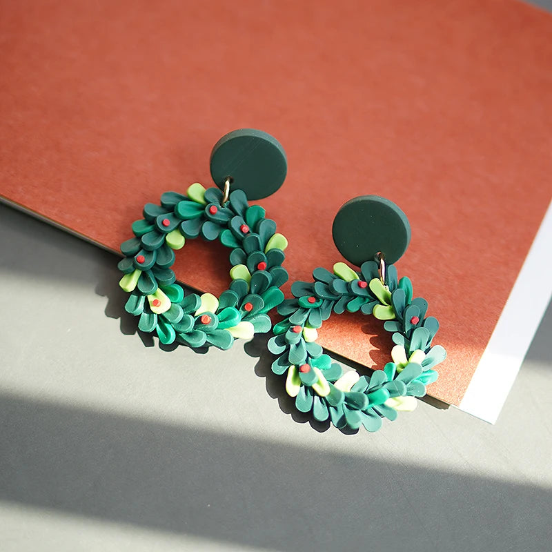 Handmade Floral Wreath Polymer Clay Pattern Earrings Set Multi Color Christmas Dangle Jewelry 🎄🌸✨