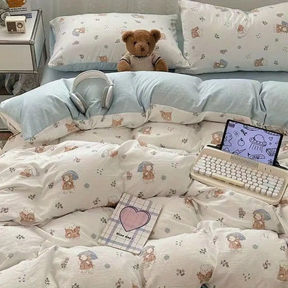 Kawaii Kids' Bedding Set 🛏️✨ | Cozy Duvet Cover & Pillowcase Collection for Playful Dreams 🌈💖