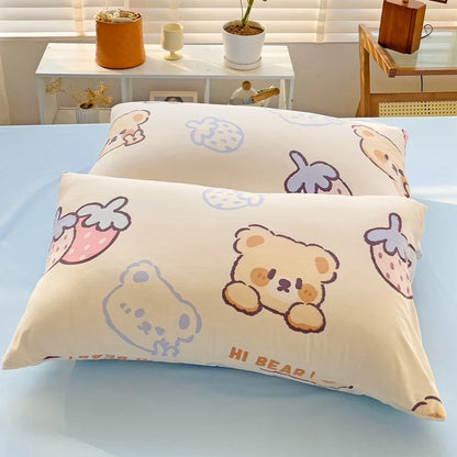 Kawaii Bear & Strawberry Duvet Cover Set 🍓🧸✨ - Perfect for Kids' Rooms!