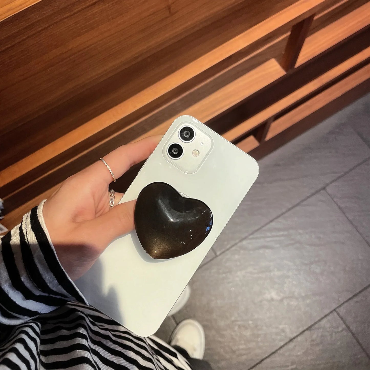 Phone Holder Popular Socket Griptok Finger Grip Bracket Stand Love Heart Ins Style Cute Poping Pink White Cellphone Accessory - Pixie Quill