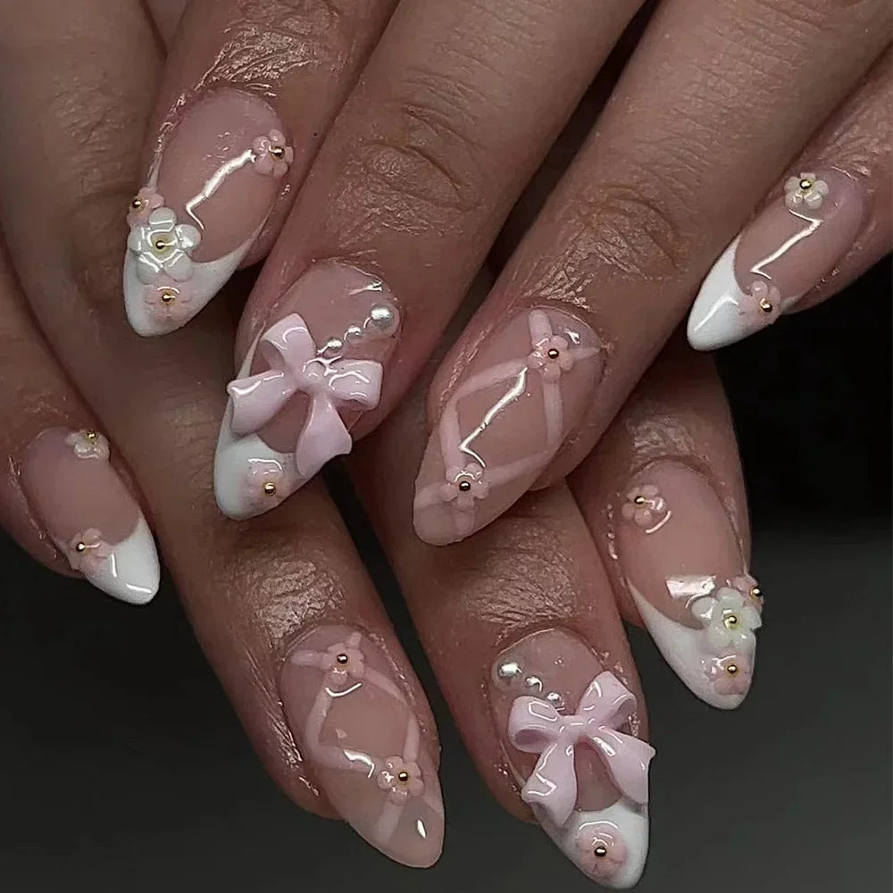 Kawaii  24Pcs Almond Press-On Nails - Cute  Designs & Stylish Fake Nail Art! 💅🌟