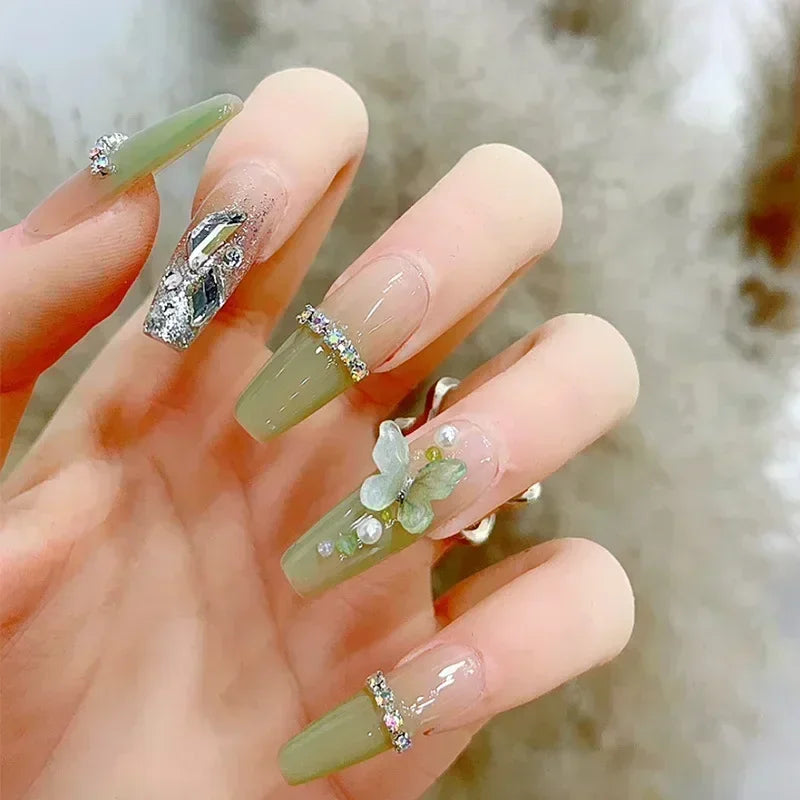 Kawaii Butterfly Dreams 🌸✨ 24pcs Press-On Fake Nails Set with Glue - Adorable Acrylic Tips for Stylish Girls 💖🦋