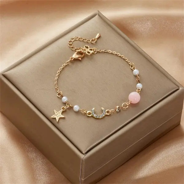 Sweet Korean Imitation Pearl Link Chain Bracelet For Women Girl Elegant Charm Crystal Bowknot Bow Jewelry Female Party Gifts