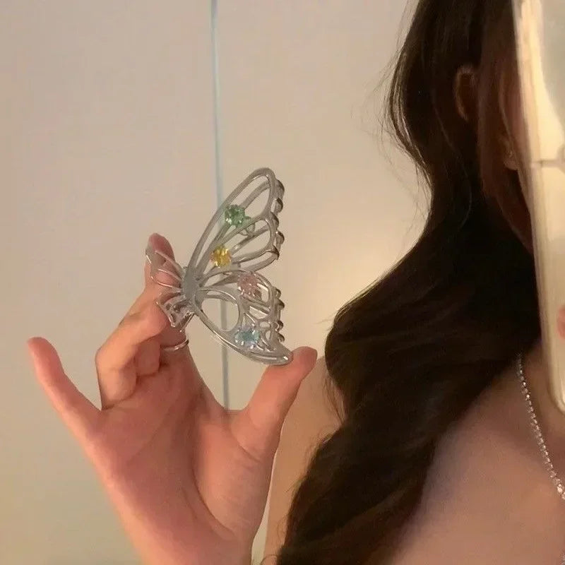 Kawaii Golden Butterfly Hair Claws 🦋✨ | Adorable Hollow Out Clips for Stylish Women 💖🌟