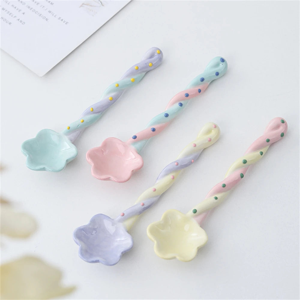 🌼 Charming Macaron Flower Spoon 🍭 Adorable Tableware for Sweet Treats! 🌈 - Pixie Quill