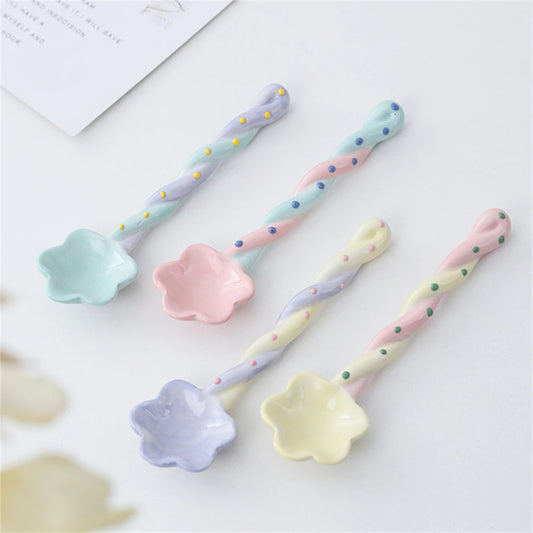 🌼 Charming Macaron Flower Spoon 🍭 Adorable Tableware for Sweet Treats! 🌈 - Pixie Quill