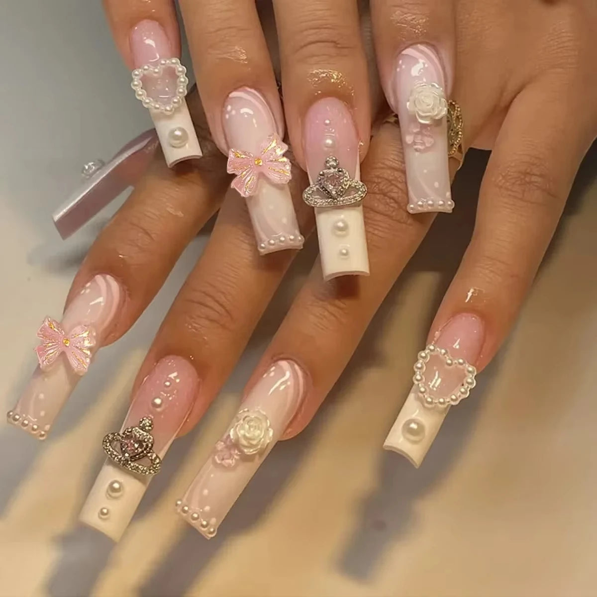 Kawaii Strawberry Bear Nail Art Set 🍓🐻 | 24 Adorable False Nails for Women & Girls ✨