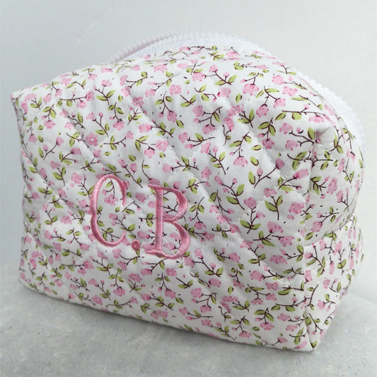 Kawaii Custom Floral Makeup Bag 🌸✨ | Adorable Cotton Travel Toiletry Case 🎀 | Personalized Birthday Gift for Girls 🎉