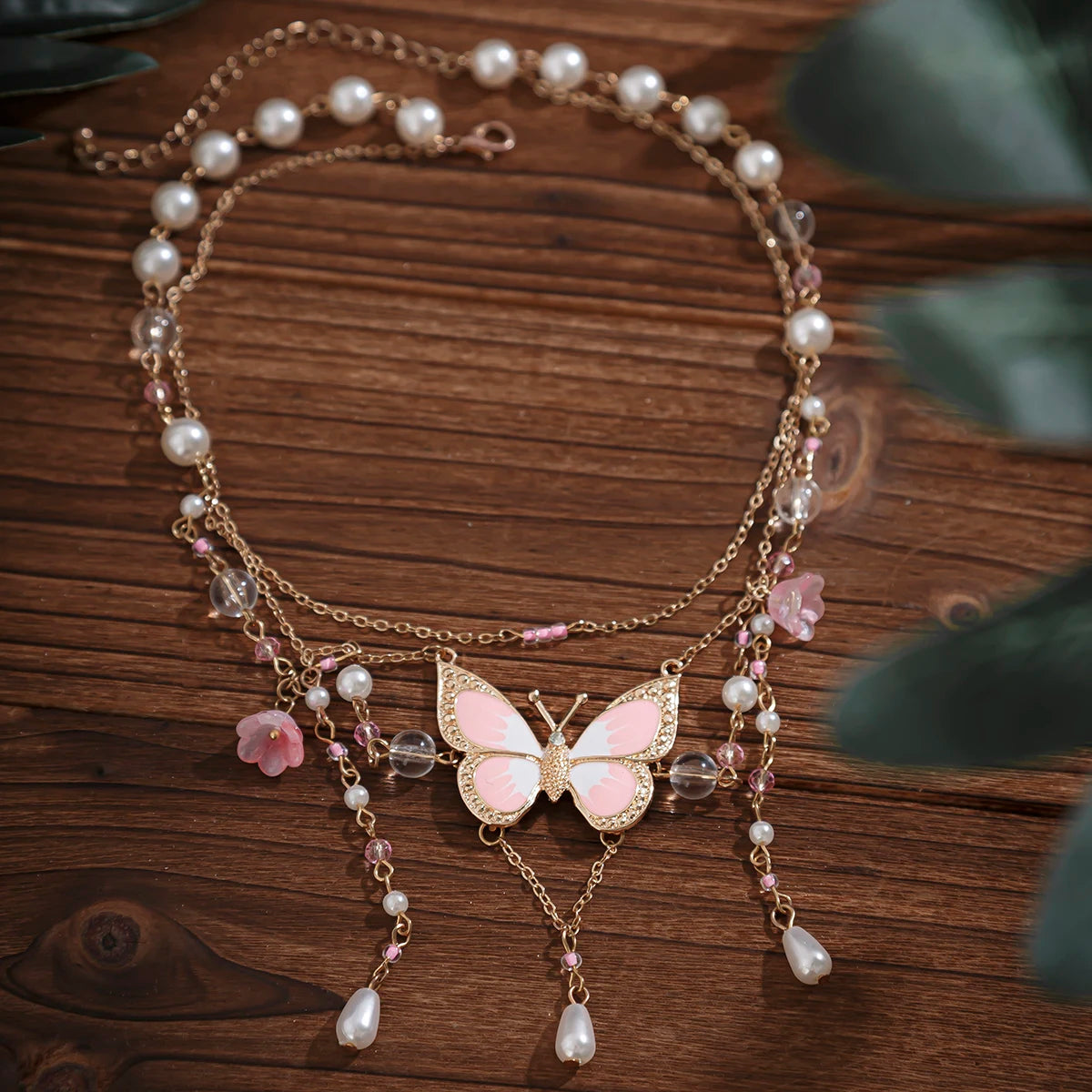 Kawaii Dreamy Butterfly Pearl Choker Necklace 🦋✨ | Trendy Multilayer Crystal Jewelry for Women 2024
