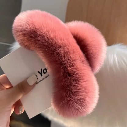 Kawaii Plush Rex Rabbit Fur Hair Claw 🐰✨ - Adorable Elegant Hair Accessory for Women!