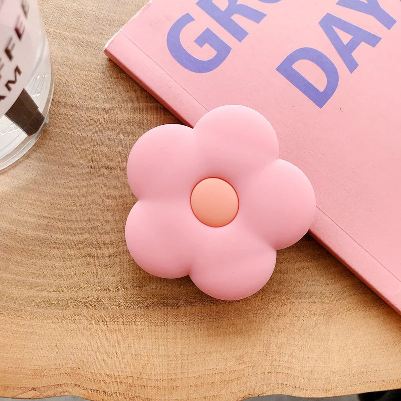 🌸✨ Cute & Colorful Flower Power Phone Stand! 🌼📱 Foldable Finger Ring Grip for iPhone 14 Pro Max, Samsung A54 & Xiaomi! 🌈💕 - Pixie Quill
