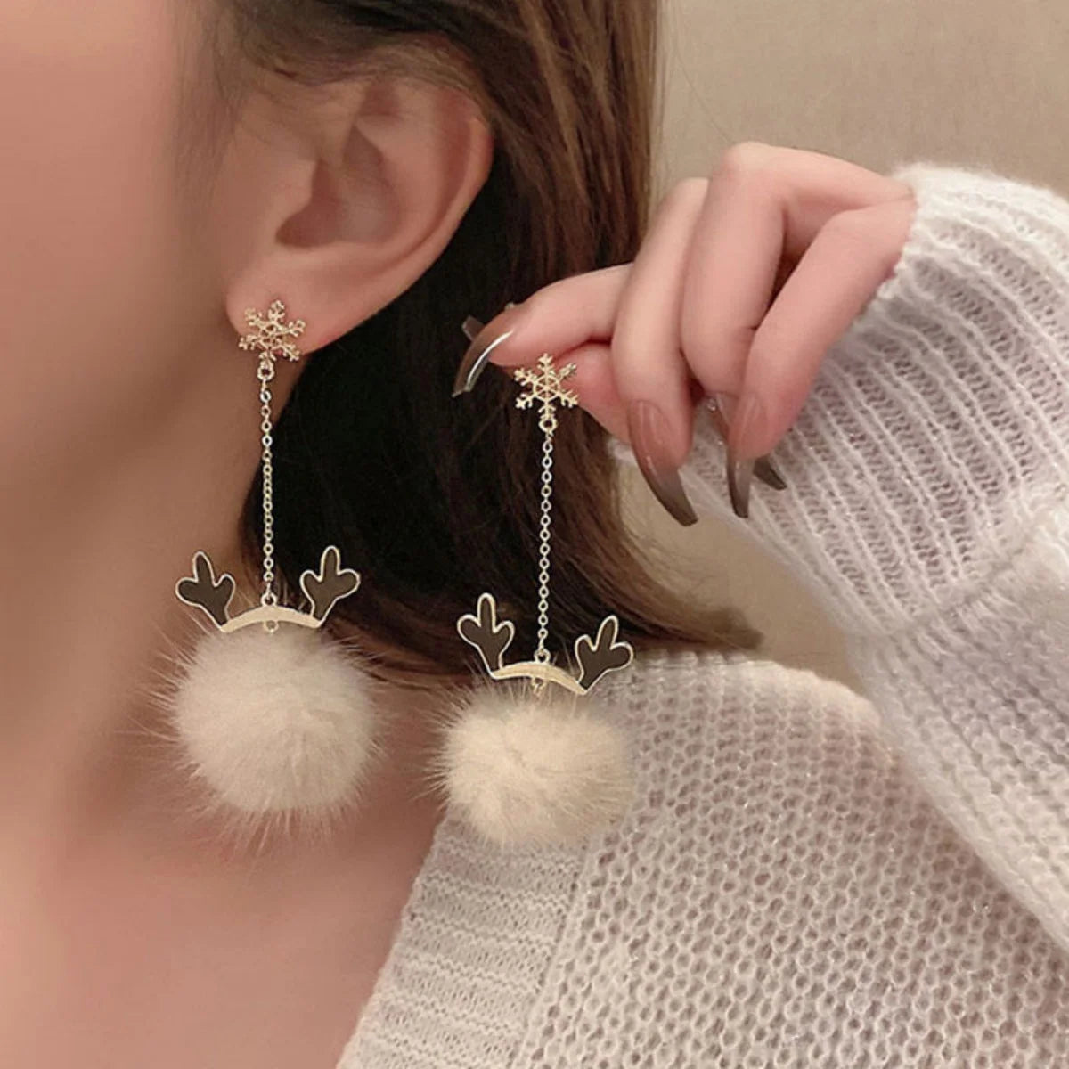Snowflake Deer Plush Ball Earrings Snow Flower Drop Christmas Jewelry Gift 🦌❄️