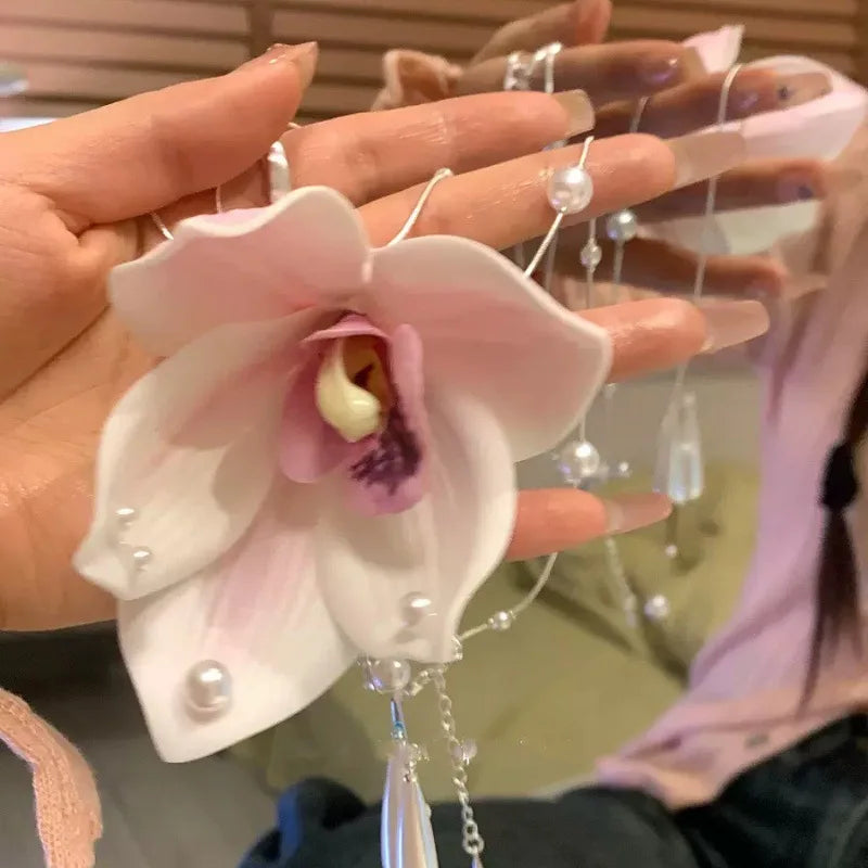 🌸 Kawaii Magnolia Choker Necklace 🌟 Trendy Pearl Collarbone Chain for Women’s Banquet & Travel 2024 🦄✨