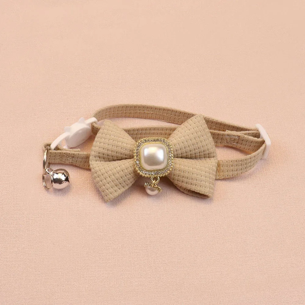 ✨ Adorable Adjustable Waffle Cat Collar with Vintage Pearl & Bow 🎀🐾 - Perfect for Trendy Tails! 🐱🌟