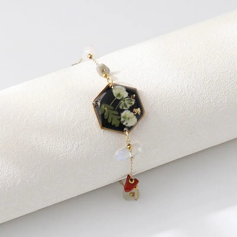 Unique Epoxy Resin Blue Flower Bracelets Elegant Pressed Flower Pendant Adjustable Chain Bracelets Wholesale Cute Charm Bracelet