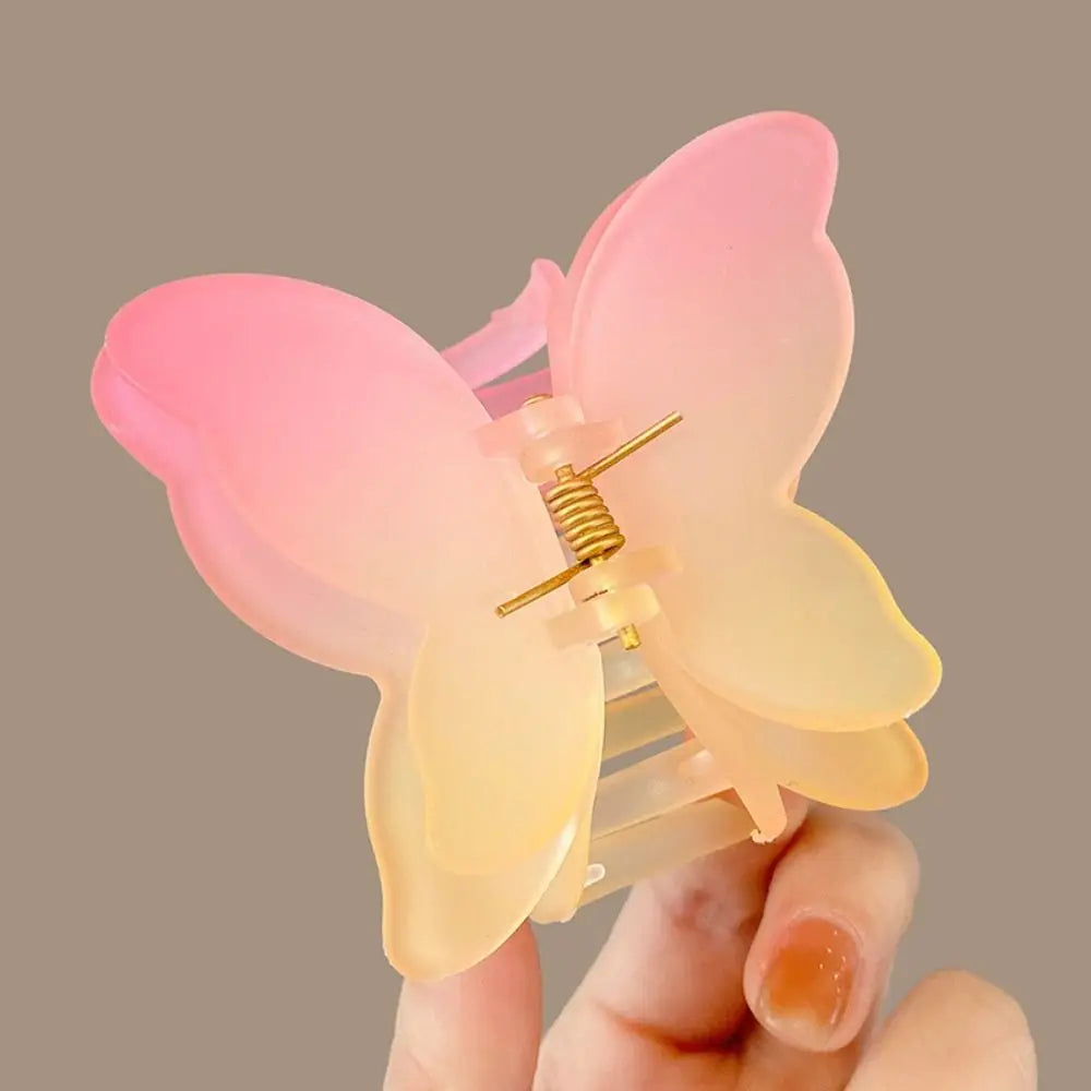 Kawaii Butterfly Acrylic Hair Claw Clip 🦋✨ | Colorful Matte Gradient Hairpin for Sweet Styles 🌈💖