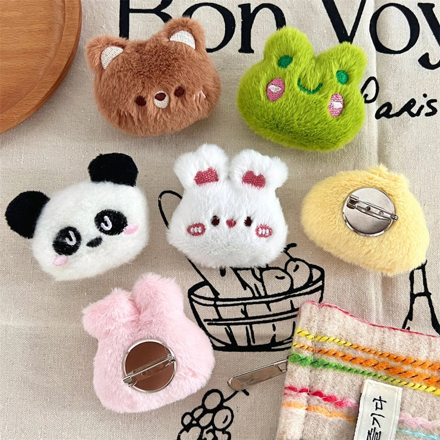 Cute Cartoon Plush Bear Frog Chicken Rabbit Panda Brooch For Girl Clothes Badge Pins Backpacks Pendant Decoration Accessories