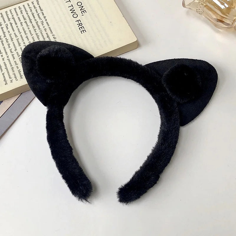 Kawaii Plush Bear Ear Headband 🐻✨ - Adorable Non-Slip Hair Accessory for Makeup & Daily Fun 💖🎀