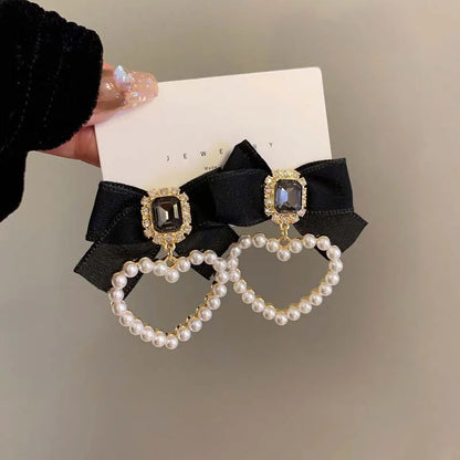 Kawaii Retro Rhinestone Bow Heart Clip-On Earrings 🌟💕