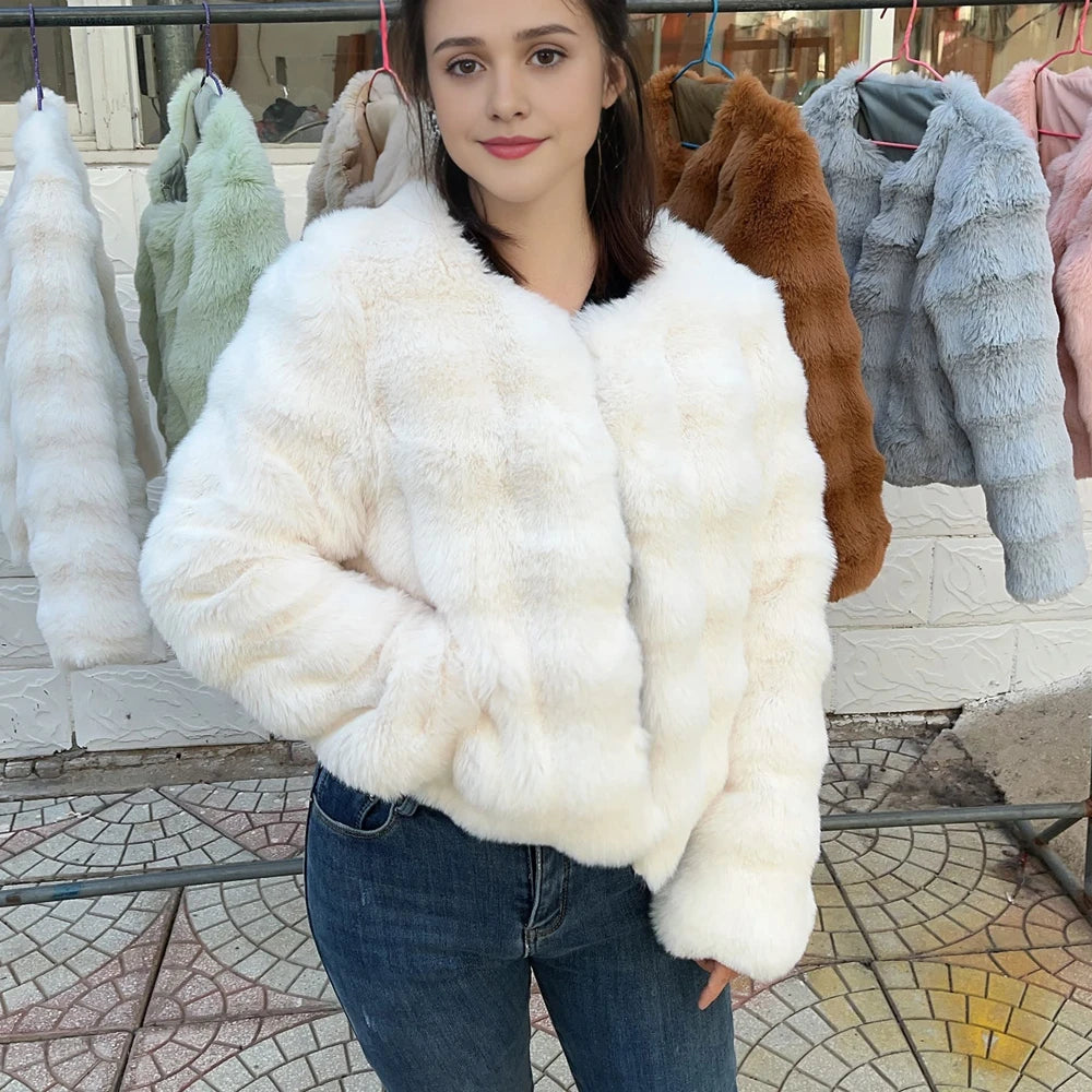 Kawaii Cozy Faux Fur Dream Coat for Women 🐻✨ | Trendy Short Plush Jacket for Autumn & Winter 2024! ❄️💕