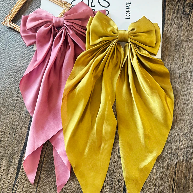 Adorable Bowknot Hair Clip 🎀✨ - Cute Ponytail Accessory for Trendy Girls! 🌸💕