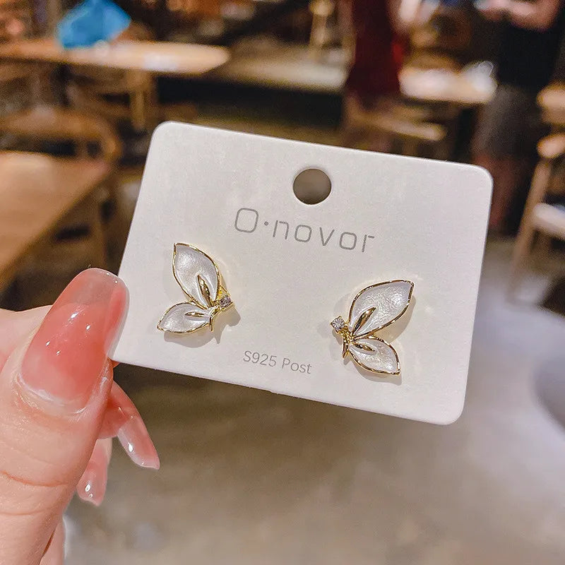 ✨ Adorable Resin Butterfly Studs 🦋 for Trendy Girls | Elegant & Sweet Jewelry Gift! 🎁✨