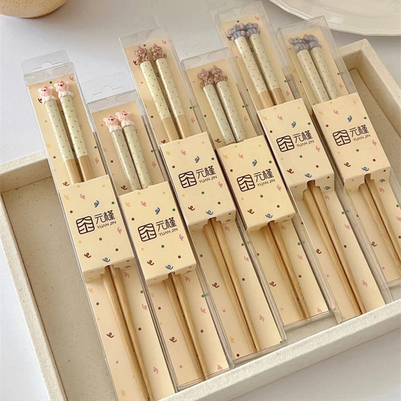 🐾 Adorable Animal-Themed Chopsticks 🥢 Cute Wooden Food Sticks for Sushi & More! 🌈 Perfect for Kids & Adults! - Pixie Quill