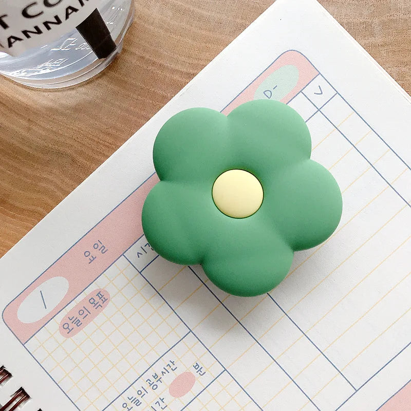 🌸✨ Cute & Colorful Flower Power Phone Stand! 🌼📱 Foldable Finger Ring Grip for iPhone 14 Pro Max, Samsung A54 & Xiaomi! 🌈💕 - Pixie Quill