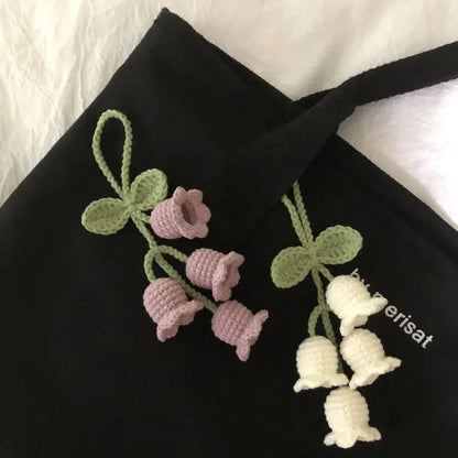 Whimsical Knitted Flower Keychain Charms Wool Leaf Pendants For Bags 🌸🧶