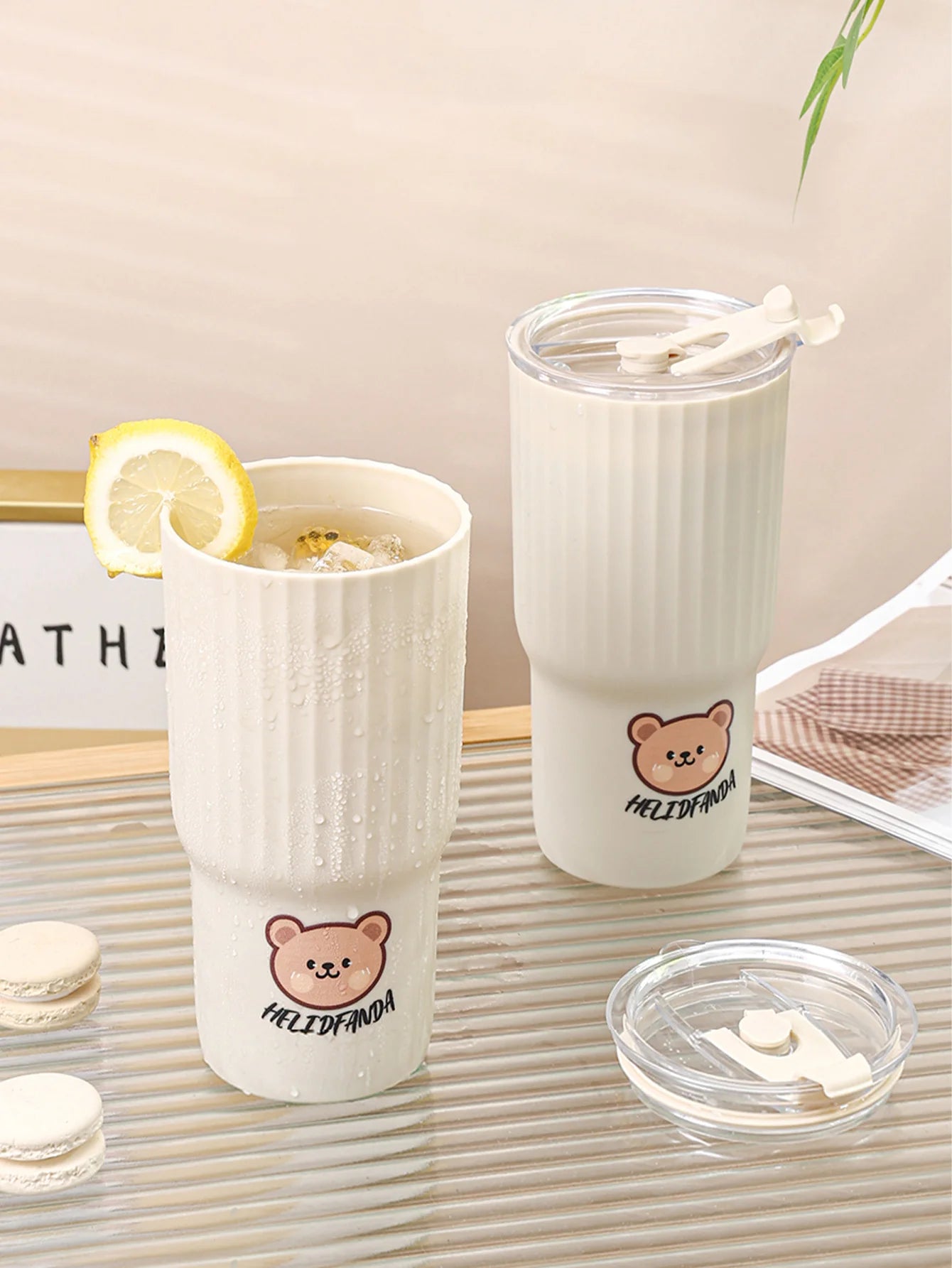 Kawaii 650ML Leak-Proof Coffee Mug ☕✨ - Adorable Portable Tumbler for Travel & Sports! 🌈💧