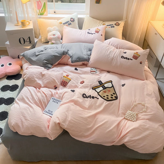 Kawaii Milk Tea Cartoon Duvet Set ☕✨ Plush Bedding for Girls 🛏️💕