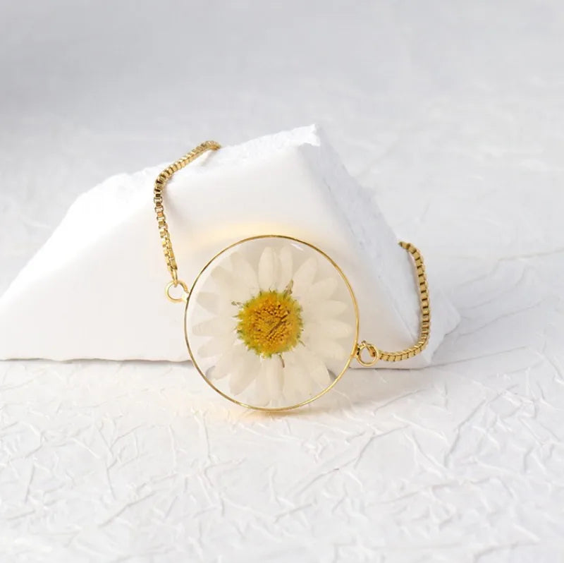 Unique Epoxy Resin Blue Flower Bracelets Elegant Pressed Flower Pendant Adjustable Chain Bracelets Wholesale Cute Charm Bracelet