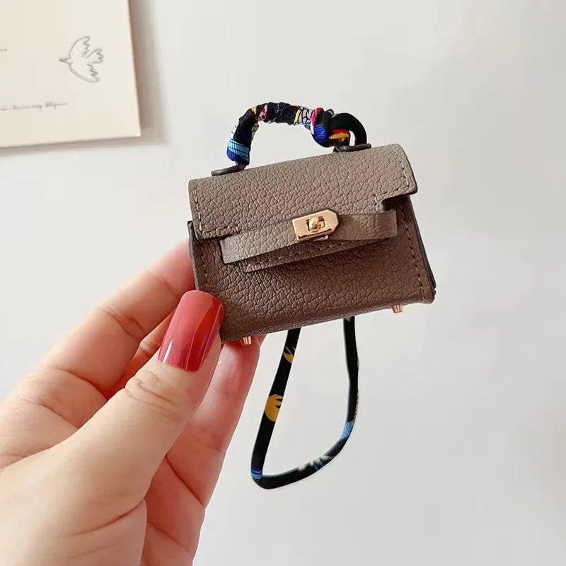Kawaii Mini Leather Bag for AirPods & Galaxy Buds 🎧✨ - Adorable Charm Case!