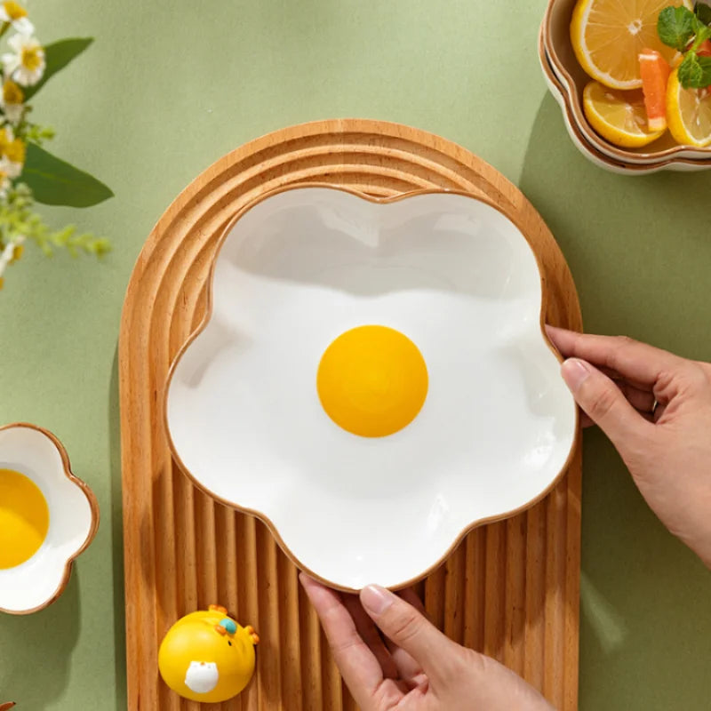 Charming Fried Egg Shaped Ceramic Plate for Whimsical Dining 🍳✨
