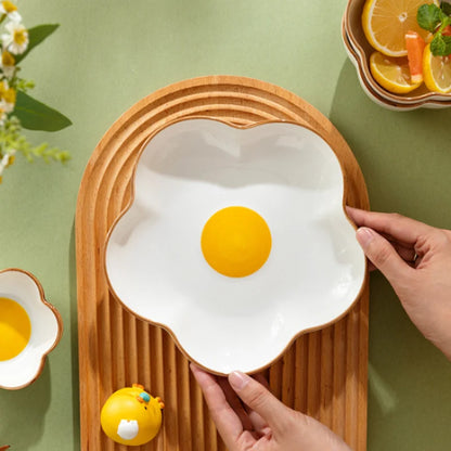 Charming Fried Egg Shaped Ceramic Plate for Whimsical Dining 🍳✨