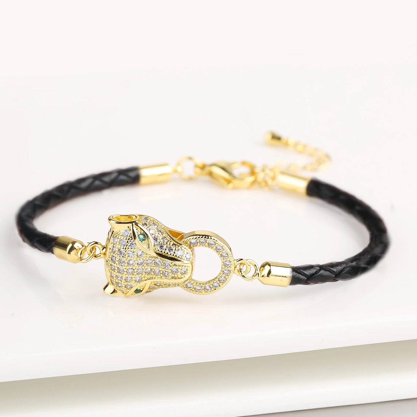 🐻✨ Adorable Bear Zirconia Charm Bracelet - 6 Color Adjustable Leather Rope for Everyone! 🎉🎈
