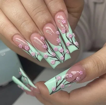 Kawaii Strawberry Bear Nail Art Set 🍓🐻 | 24 Adorable False Nails for Women & Girls ✨