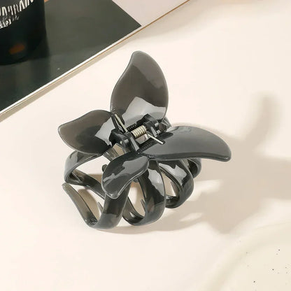 Kawaii Sweet Butterfly Hair Clip 🦋✨ | Adorable Solid Color Shark Clip for Girls' Hairstyles 🌈💕