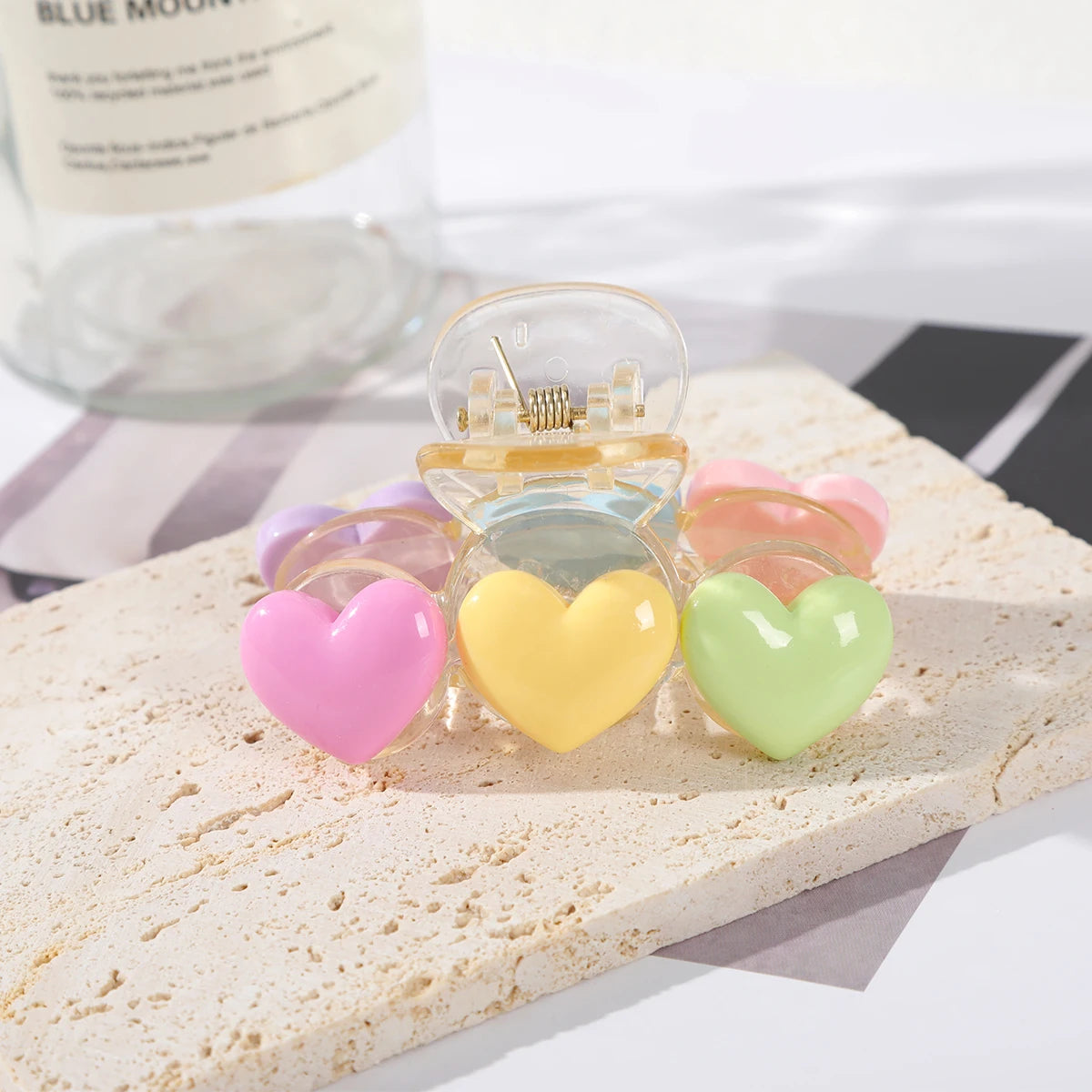 🌸✨ Adorable Love Rainbow Hair Claw Clip - Chic Ponytail Holder for Stylish Ladies! 💖🦋 - Pixie Quill