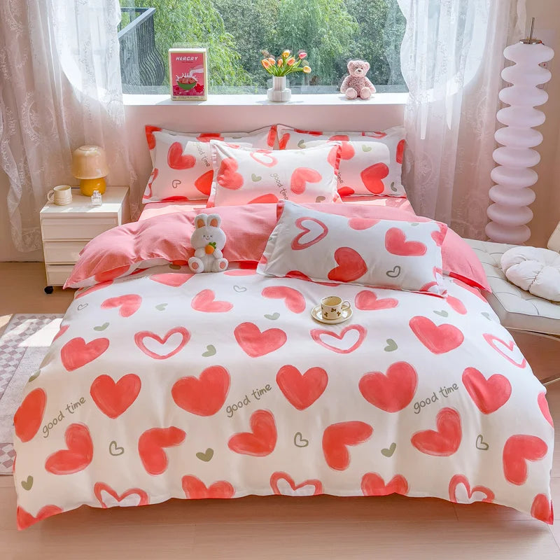 Charming Strawberry Dreamland Duvet Set 🍓✨ Cozy Kawaii Bedding for Sweet Sleep!